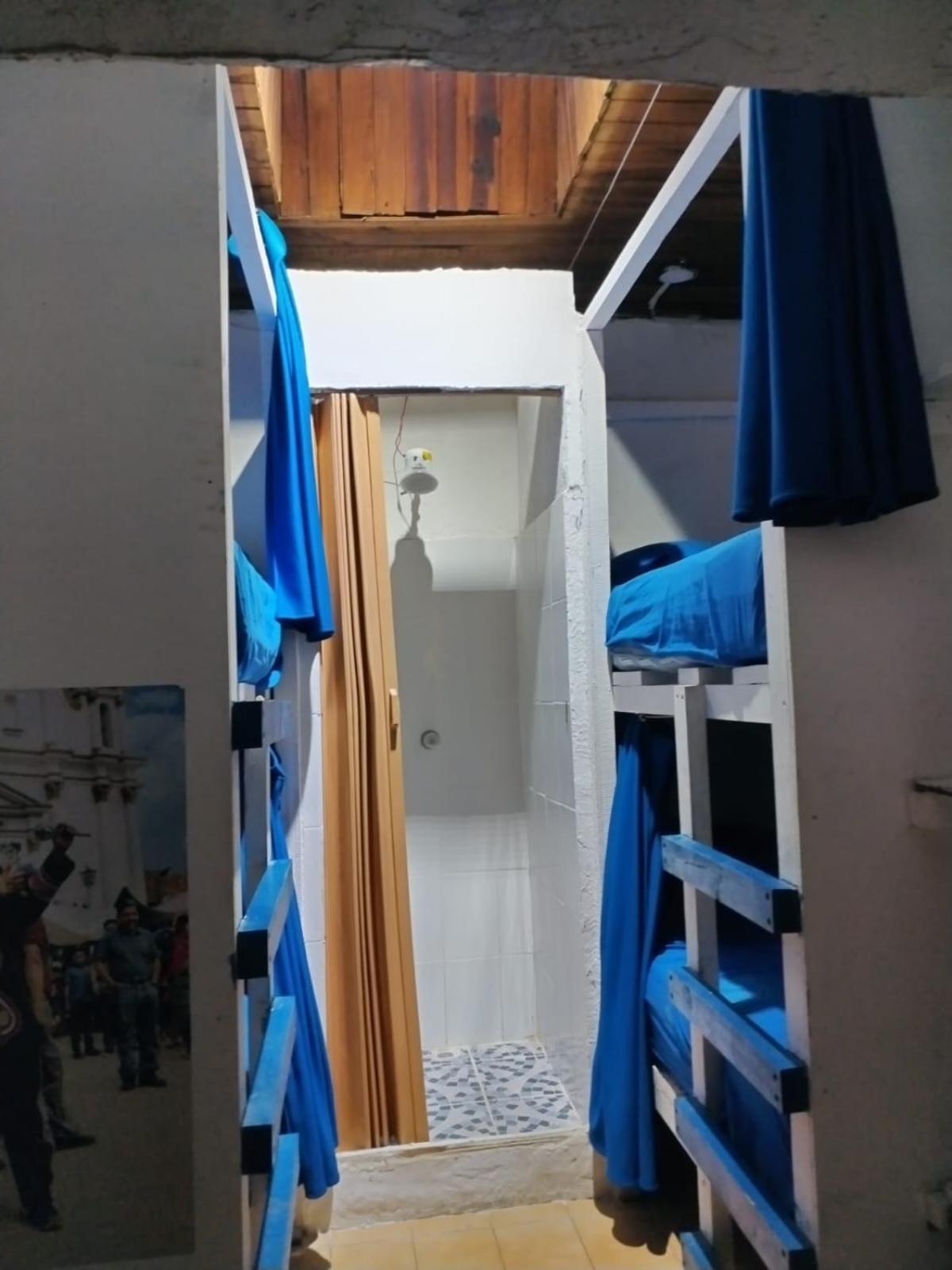 Kamazoztz Hostel And Travel Antigua Exteriér fotografie
